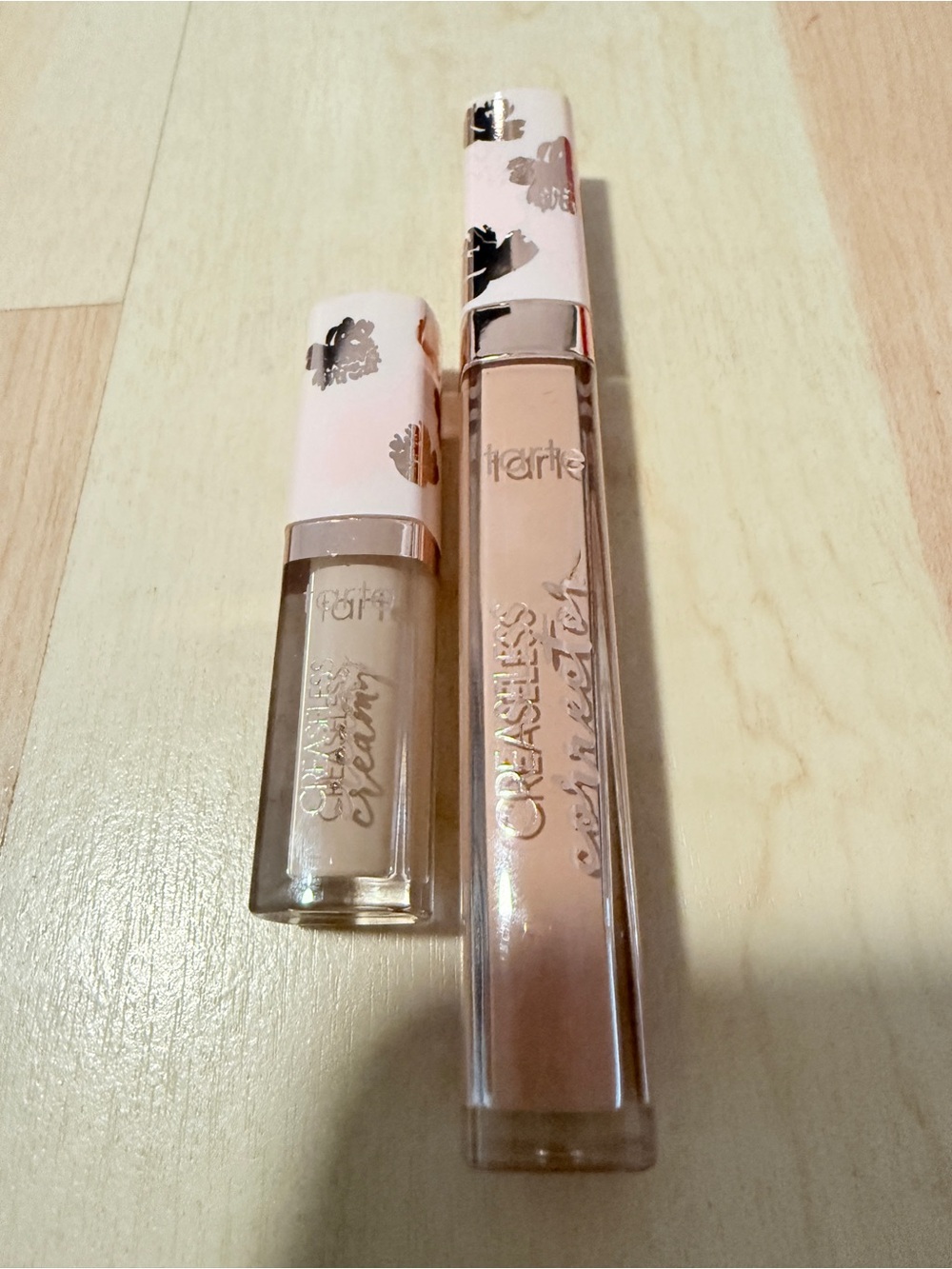 tarte creaseless color corrector, concealer mini,